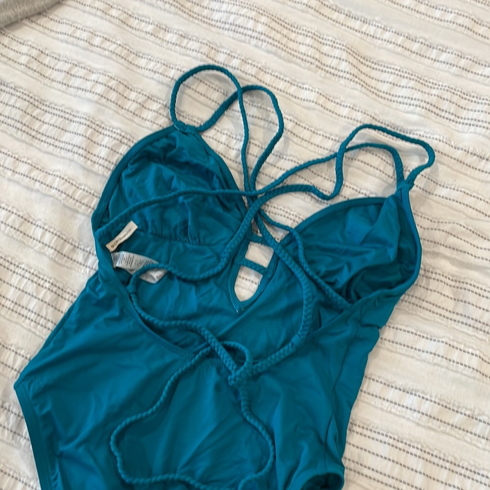 BCBG SWIM - Picture 3 of 4